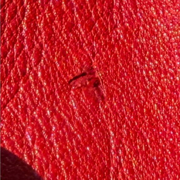 Vintage Red With Rose Pop Up Snap Clasp Change Purse - Picture 9 of 9